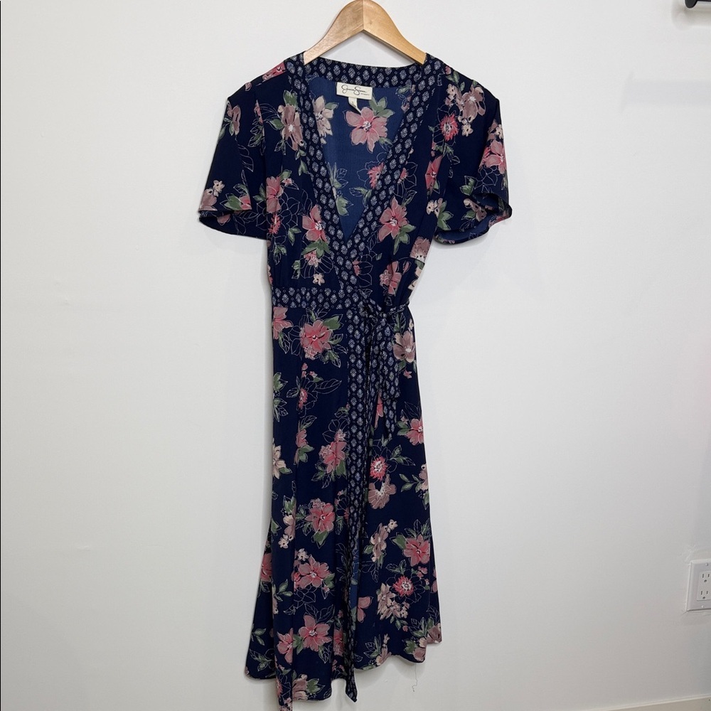 Jessica Simpson Maternity Navy Floral Wrap Maxi Dress – Medium - Picture 3 of 10